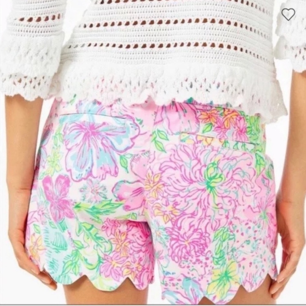 Lilly Pulitzer Buttercup Stretch Short - Picture 2 of 9